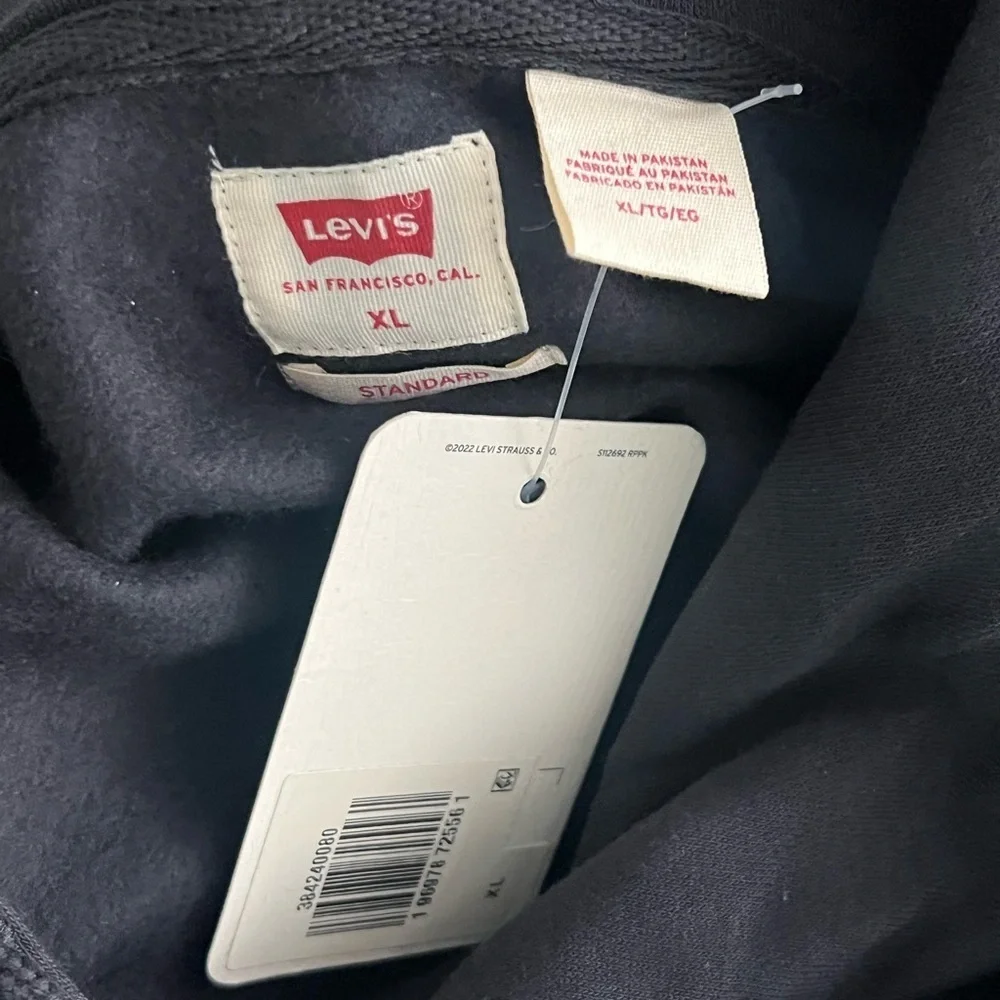 Levi's Black standard fit Graphic hoodie men’s size XL